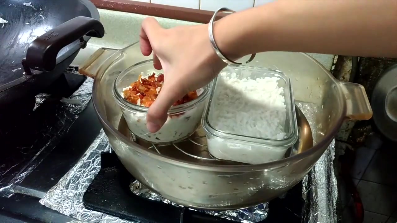 港式萝卜糕极致诱惑,使用白萝卜虾米油葱在家就能做