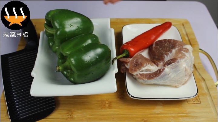简单好吃的一道家常菜青椒炒肉,关键一步做对了,这菜我能吃一年
