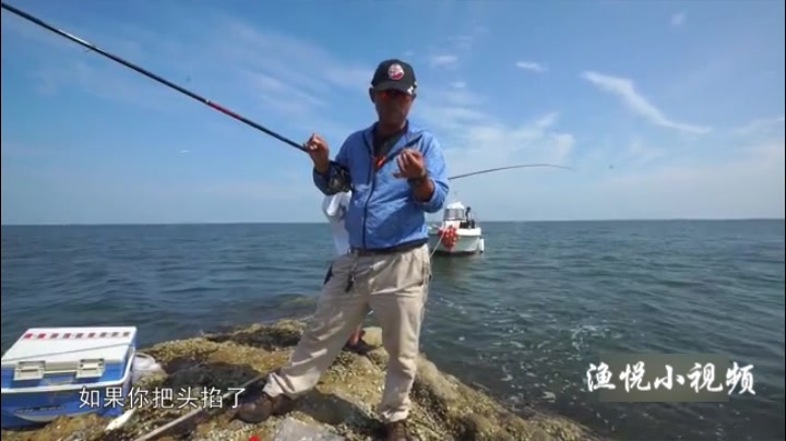 李大毛海钓,连竿鲈鱼了,讲解海钓用饵以及抓口跟淡水钓的区别