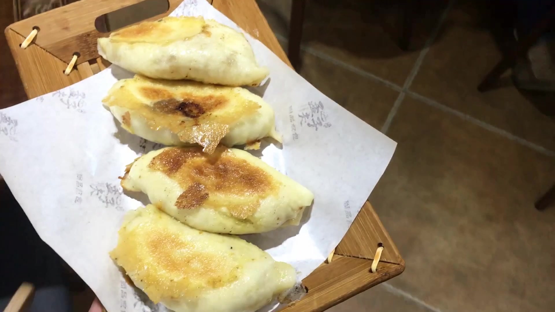 许昌美食《孟夫子煎包》还有不知道叫啥汤的鸡丝啥汤?