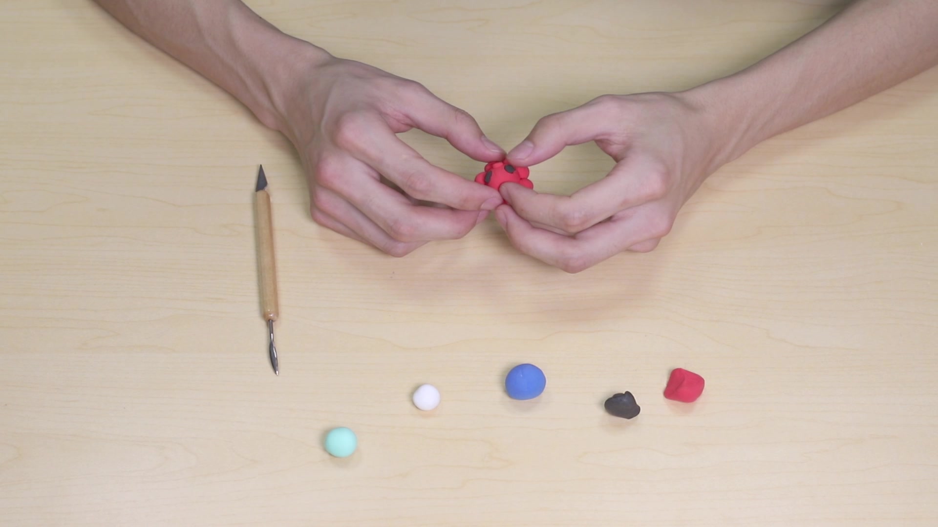 手工:当一只带着魔法帽的小章鱼 眼泪汪汪的看着你,你什么感觉