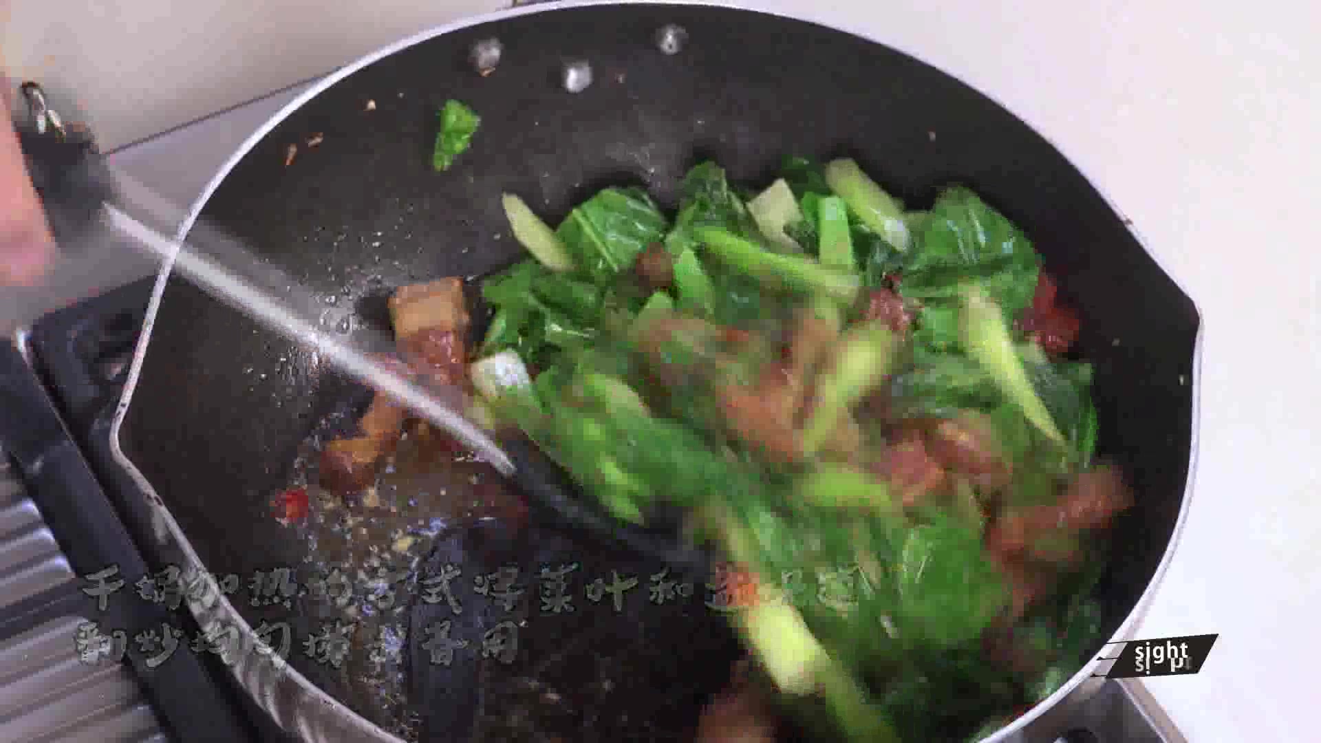 大厨教你炒青菜的妙招,不溅油不变黄不出汤,让孩子看着都有食欲