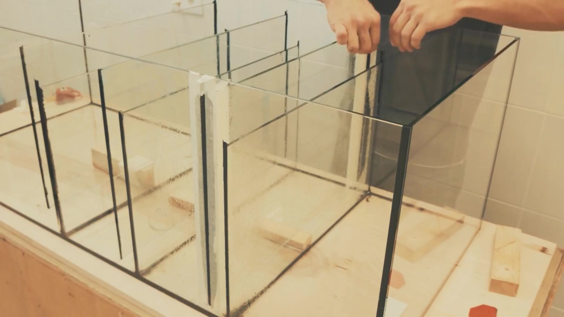 教你DIY一个鱼缸底滤缸