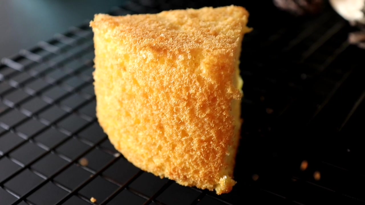 海绵蛋糕,只需3个鸡蛋在家就可以做!