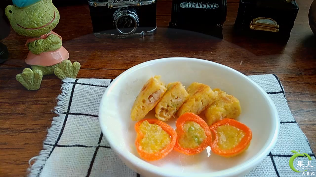 迷你厨房,这么小的煎饼,还能做出这种花样来,看着还很诱人!