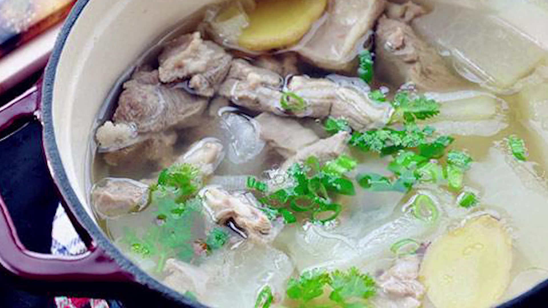 美女美容必备的营养汤,简单易做,多喝护肤美容