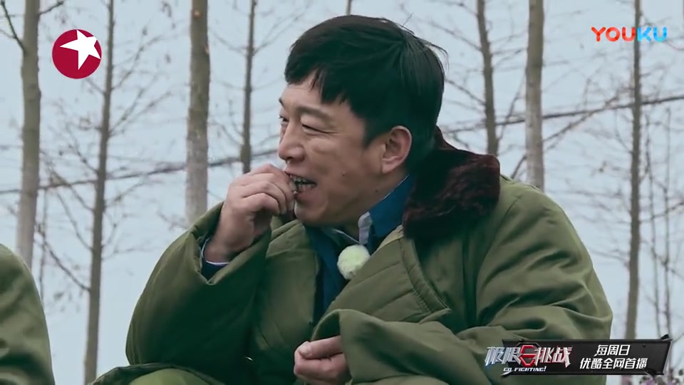 《极限挑战》看男人帮嗑瓜子互相吐槽,下了乡竟毫无违和感!