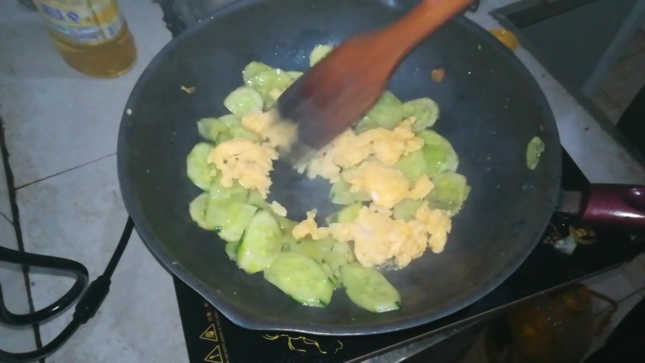 一道老少皆宜的菜 原来黄瓜还可以这样吃 涨知识了