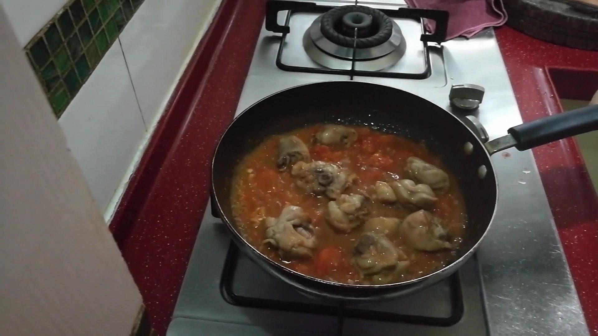 番茄鸡腿肉烩饭了解一下,一个人也要好好吃饭呦