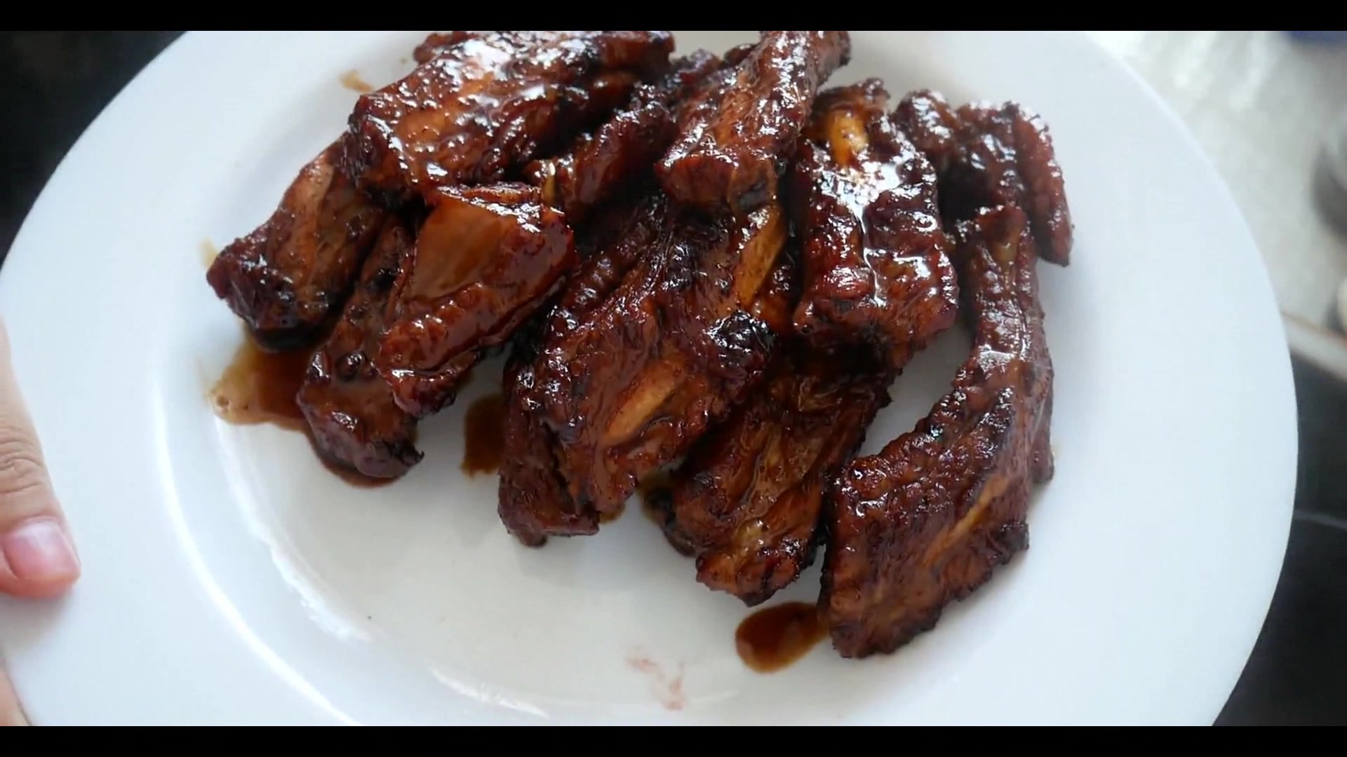 懒人版糖醋排骨的做法看这里,一个人也要填饱肚子呦