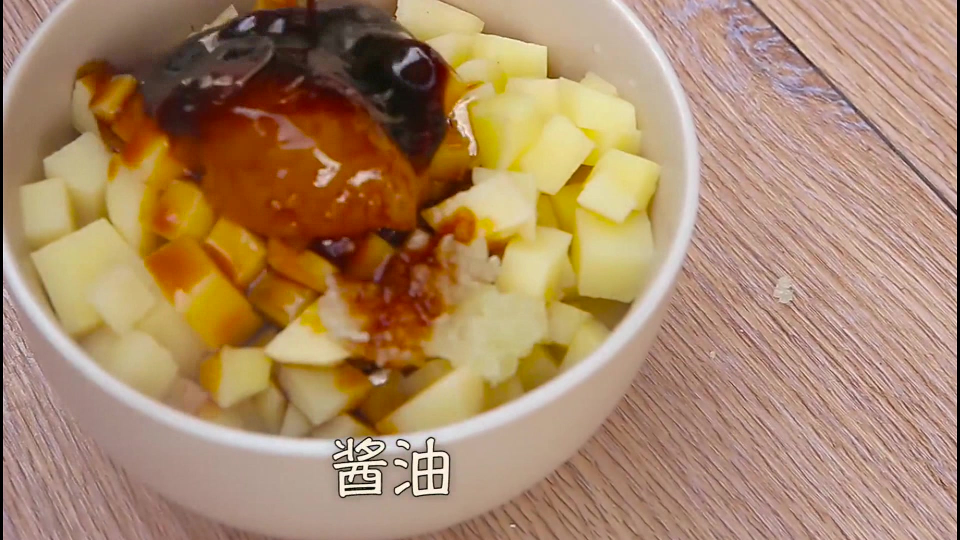 减肥党的福利——黑椒土豆烤牛肉,好吃到飞起