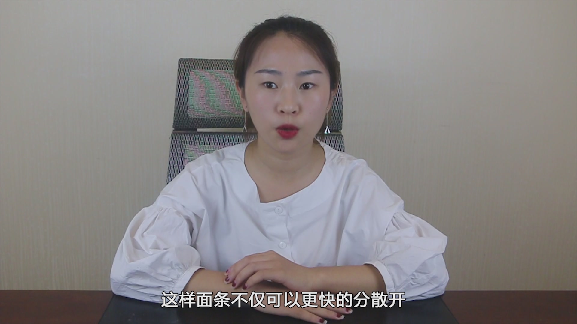 煮面条时,不用等水滚开在下,原来这么多年,我一直煮错了