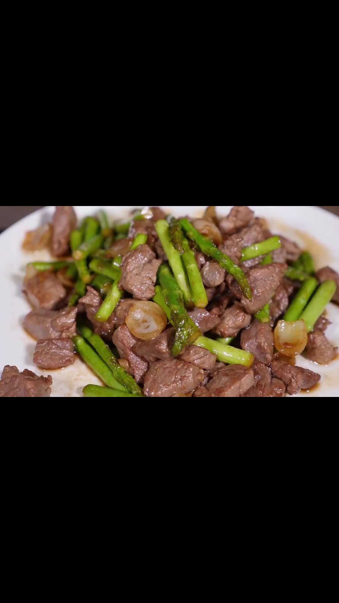 芦笋炒牛肉粒,节后健身减脂美食