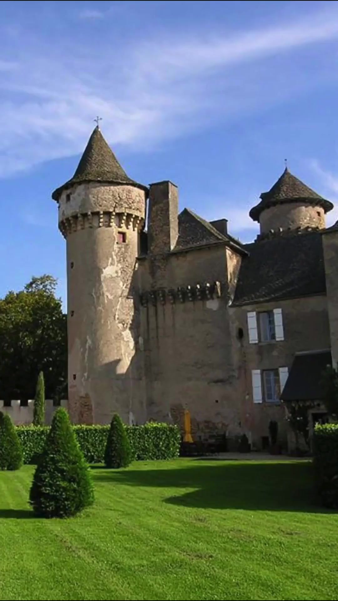 1500多套法国古堡庄园大降价:折扣可达40%,花500多万即拥有-度小视