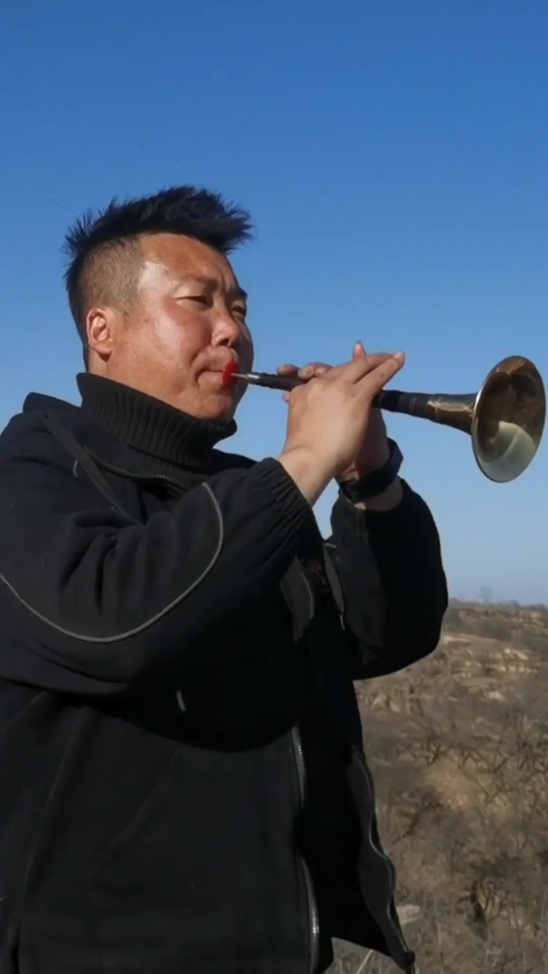 不愿陇东唢呐失传,男子开传习所进小学上课带出上百徒弟